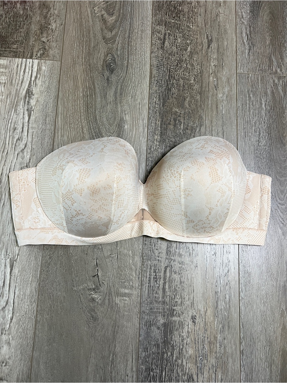 Cacique Comfort Bliss Plunge Strapless Bra 48DD